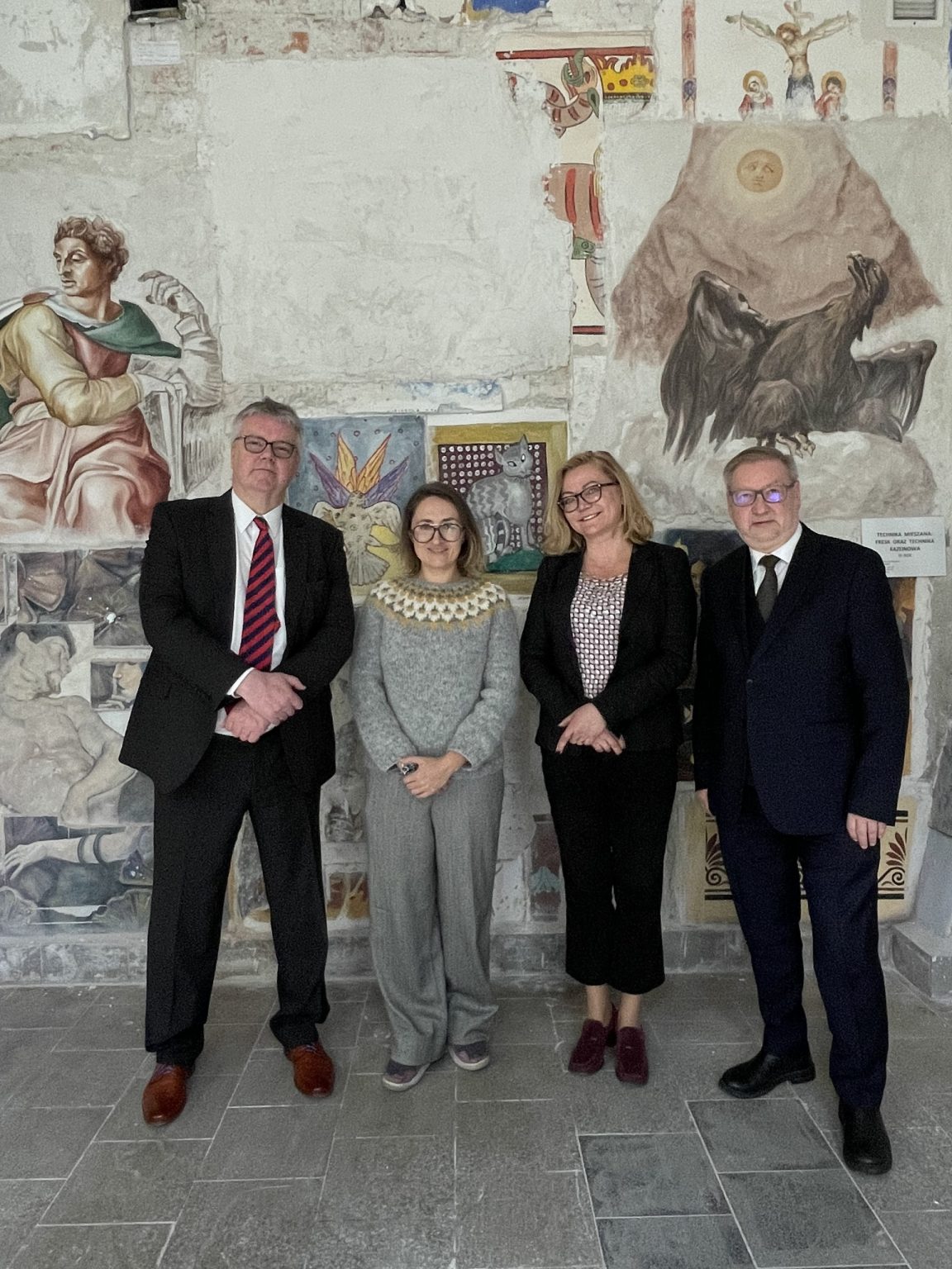 Zdjęcie grupowe uczestników spotkania